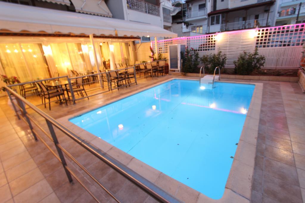 Hotel Mallas Nea Kallikrateia Exterior foto